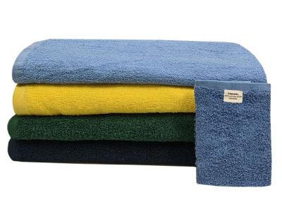 Cardinal™ Coloured Bath Towels